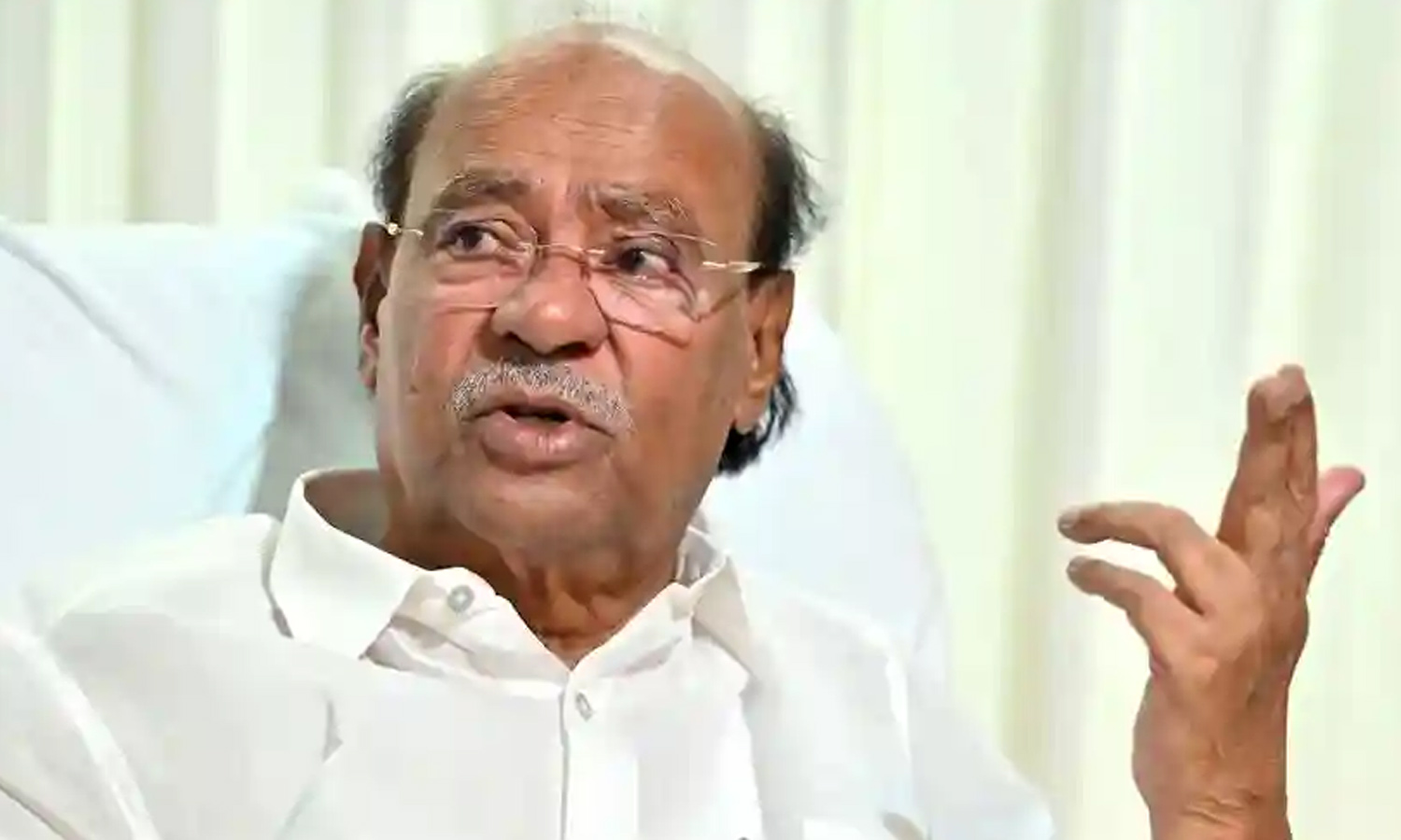 அன்புமணி சூது செய்து கட்சியை பறிக்க முயல்கிறார்- ராமதாஸ் குற்றச்சாட்டு