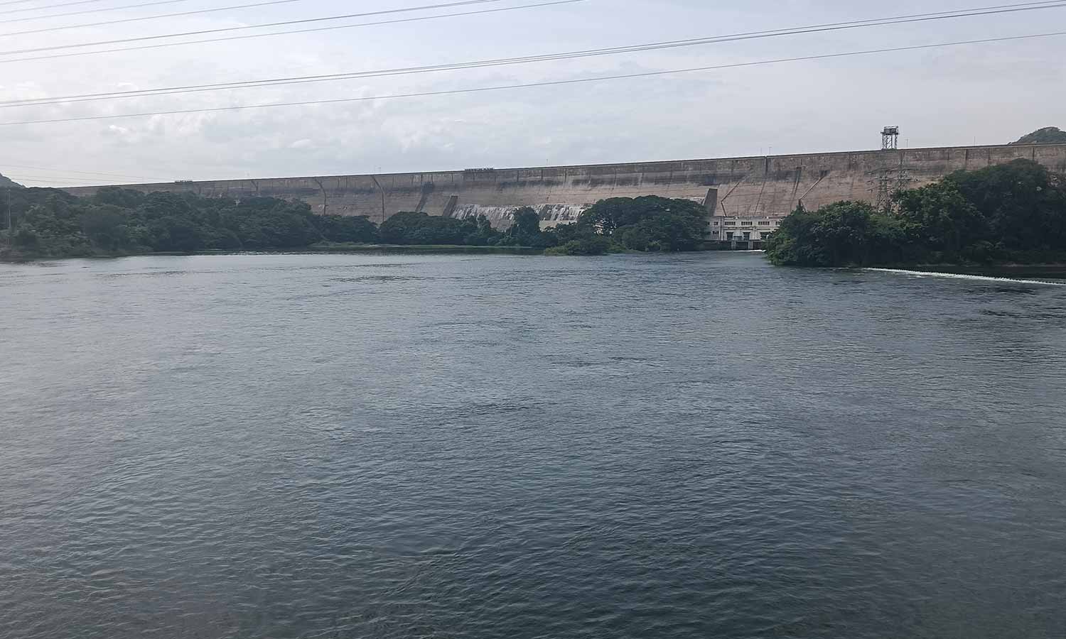 மேட்டூர் அணைக்கு நீர்வரத்து 21,135 கனஅடியாக அதிகரிப்பு