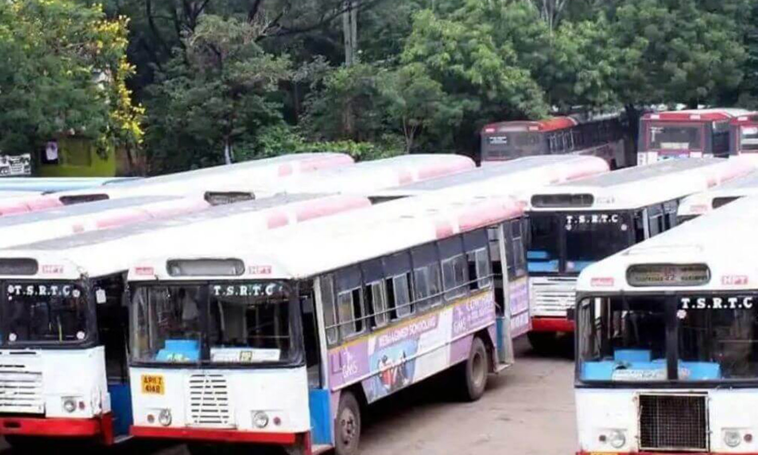 தெலுங்கானாவில் அரசு பஸ்களில் ஆண்களுக்கும் சலுகை