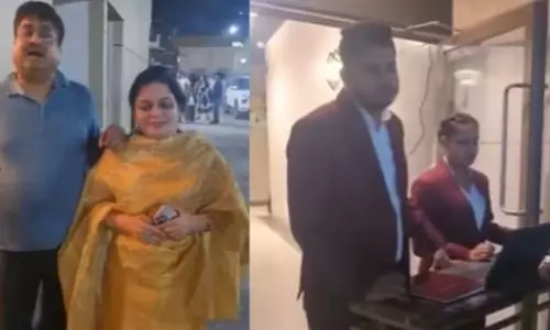 இந்திய உடை அணிந்து கணவருடன் வந்த பெண் - உள்ளே விட மறுத்த டெல்லி உணவகம் - வீடியோ வைரல்