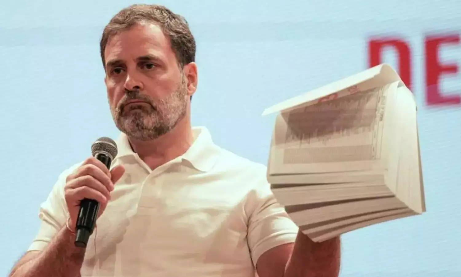 ஆவணங்களை சமர்ப்பிக்க வேண்டும்: ராகுல் காந்திக்கு கர்நாடகா தேர்தல் ஆணையம் நோட்டீஸ்