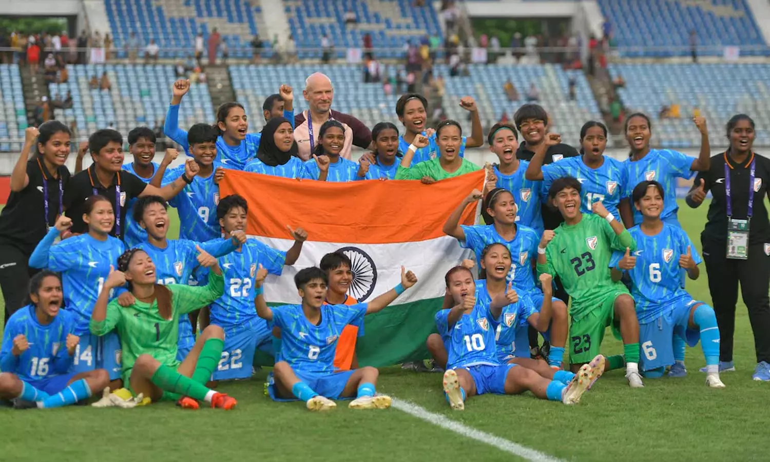 ஜூனியர் ஆசிய கோப்பை கால்பந்து: 20 ஆண்டுக்கு பின் தகுதிபெற்றது இந்திய மகளிர் அணி