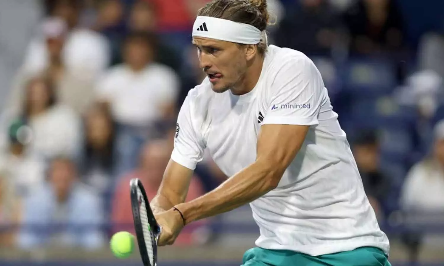 சின்சினாட்டி ஓபன் டென்னிஸ்: பசவரெட்டியை வீழ்த்தி ஸ்வெரெவ் அடுத்த சுற்றுக்கு முன்னேற்றம் சின்சினாட்டி ஓபன் டென்னிஸ்: பசவரெட்டியை வீழ்த்தி ஸ்வெரெவ் அடுத்த சுற்றுக்கு முன்னேற்றம்