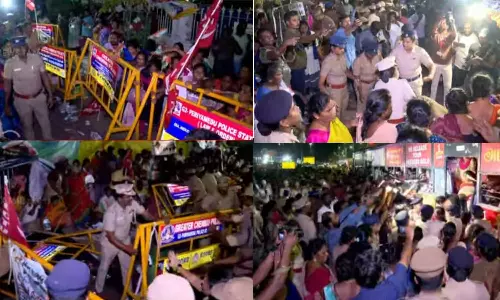 நள்ளிரவு குண்டுகட்டாக கைது: 4 இடங்களில் தூய்மைப் பணியாளர்கள் அடைத்து வைப்பு..!