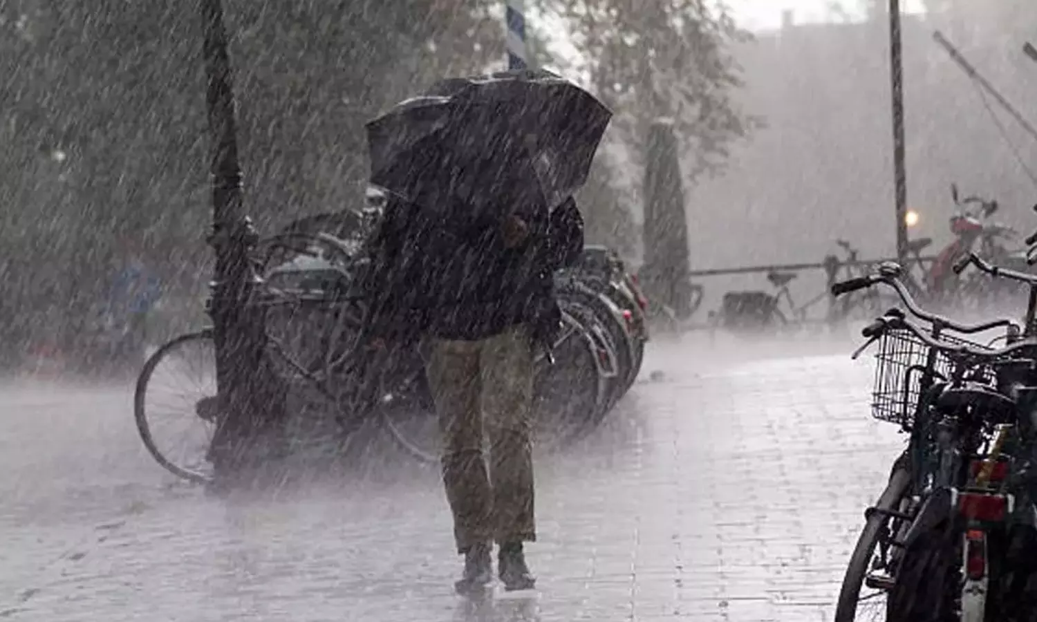 20 மாவட்டங்களில் இன்று இரவு 7 மணி வரை மழைக்கு வாய்ப்பு - வானிலை மையம்