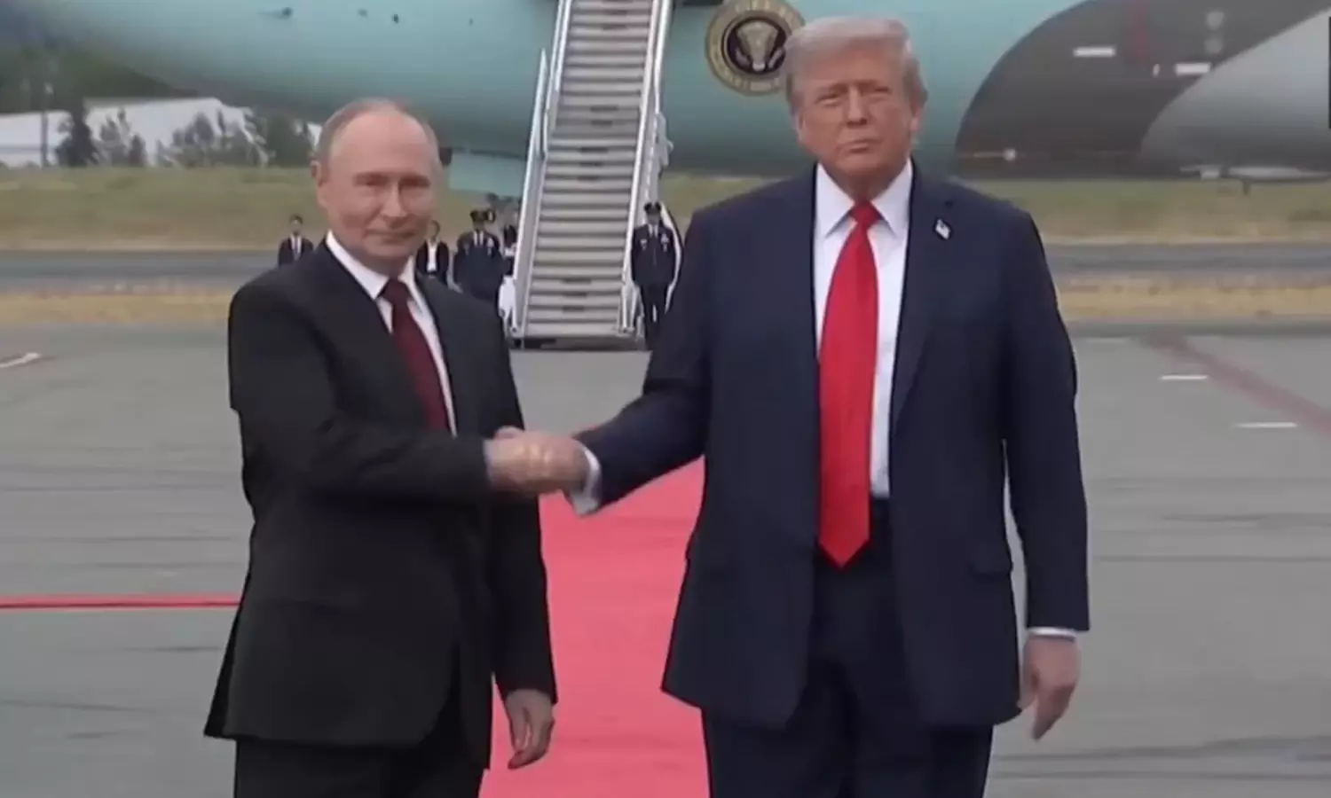 அலாஸ்காவில் புதினுடன் அதிபர் டிரம்ப் சந்திப்பு