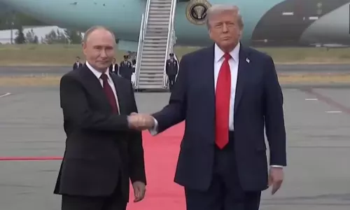 அலாஸ்காவில் புதினுடன் அதிபர் டிரம்ப் சந்திப்பு