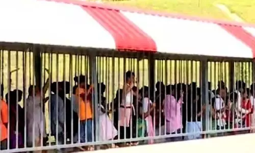 தொடர் விடுமுறை காரணமாக திருப்பதியில் குவிந்த பக்தர்கள் கூட்டம்