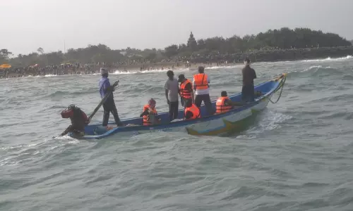 மாமல்லபுரம் கடலுக்கடியில் பழங்கால கோவில்கள்?- தொல்லியல்துறை ஆய்வு