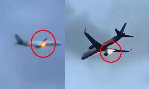 நடுவானில் பறந்து கொண்டிருந்த விமானம்... திடீரென தீப்பிடித்த என்ஜின் - வைரல் வீடியோ