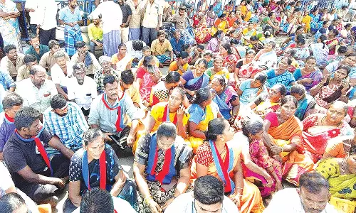 மதுரை மாநகராட்சி தூய்மை பணியாளர்கள் போராட்டம் ஒத்திவைப்பு