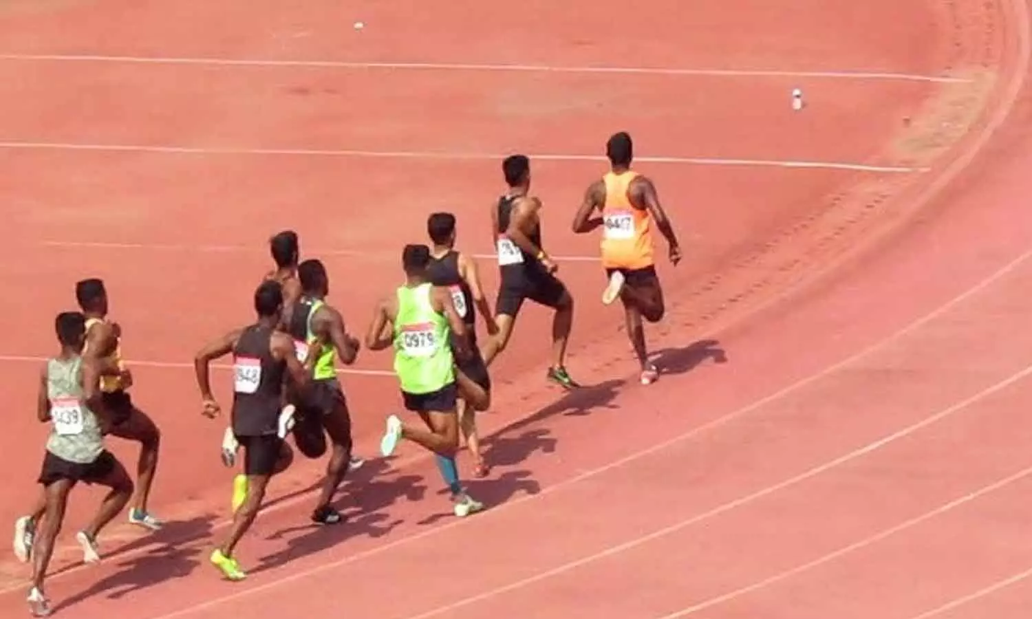 தேசிய சீனியர் தடகள போட்டி: 10 ஆயிரம் மீட்டர் ஓட்டத்தில் உ.பி. வீரர் அபிஷேக் முதலிடம் தேசிய சீனியர் தடகள போட்டி: 10 ஆயிரம் மீட்டர் ஓட்டத்தில் உ.பி. வீரர் அபிஷேக் முதலிடம்