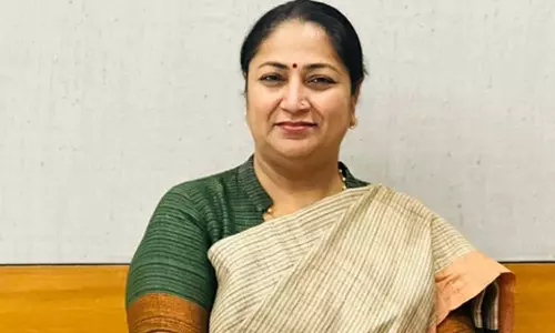 டெல்லி முதலமைச்சர் ரேகா குப்தா மீது தாக்குதல் - ஒருவர் கைது