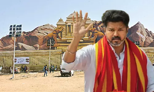 மதுரையில் பிரமாண்ட மாநில மாநாடு: விஜய் நாளை முக்கிய அறிவிப்பு வெளியிடுகிறார்