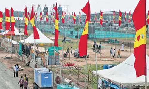 த.வெ.க. மாநாட்டை முன்னிட்டு டாஸ்மாக் மூடல் - சாலையோர வியாபாரிகளுக்கு கட்டுப்பாடு