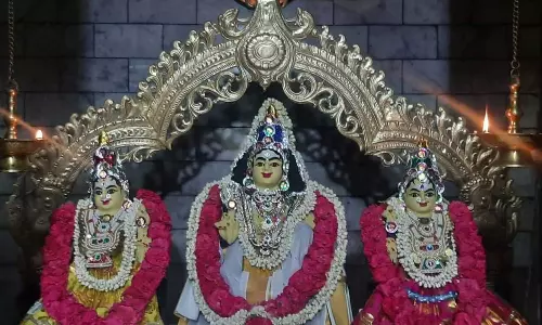 நாளை அமாவாசை: புண்ணியம் தரும் குலதெய்வ வழிபாடு