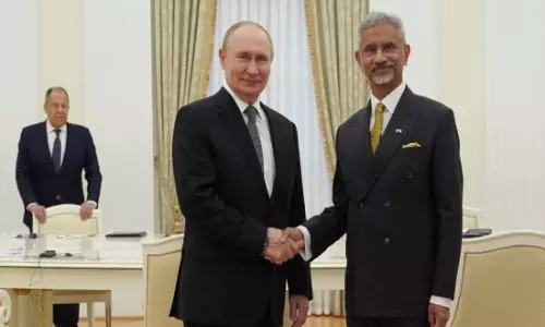ரஷிய அதிபர் புதினுடன் இந்திய வெளியுறவுத்துறை அமைச்சர் ஜெய்சங்கர் சந்திப்பு