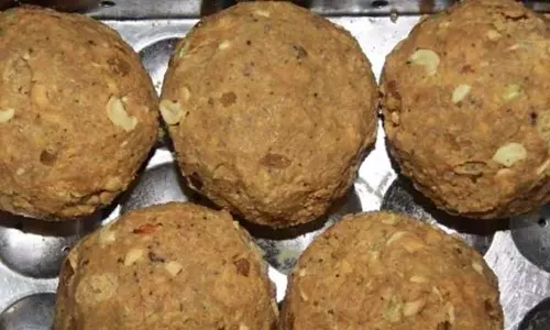 திருப்பதி கோவிலில் ஒரே நாளில் 4.86 லட்சம் லட்டுகள் விற்பனை செய்து சாதனை