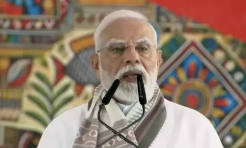 தகுதி நீக்க மசோதாவை ஊழல் அரசியல்வாதிகள் தான்  எதிர்க்கின்றனர் - பீகாரில் பிரதமர் மோடி பேச்சு