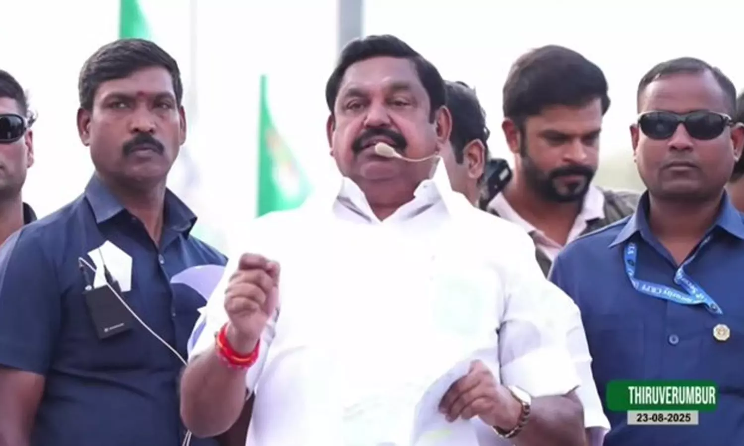 ஆட்டோ வாங்குவதற்கு ரூ.75,000 மானியம் கொடுப்போம்: இ.பி.எஸ். வாக்குறுதி