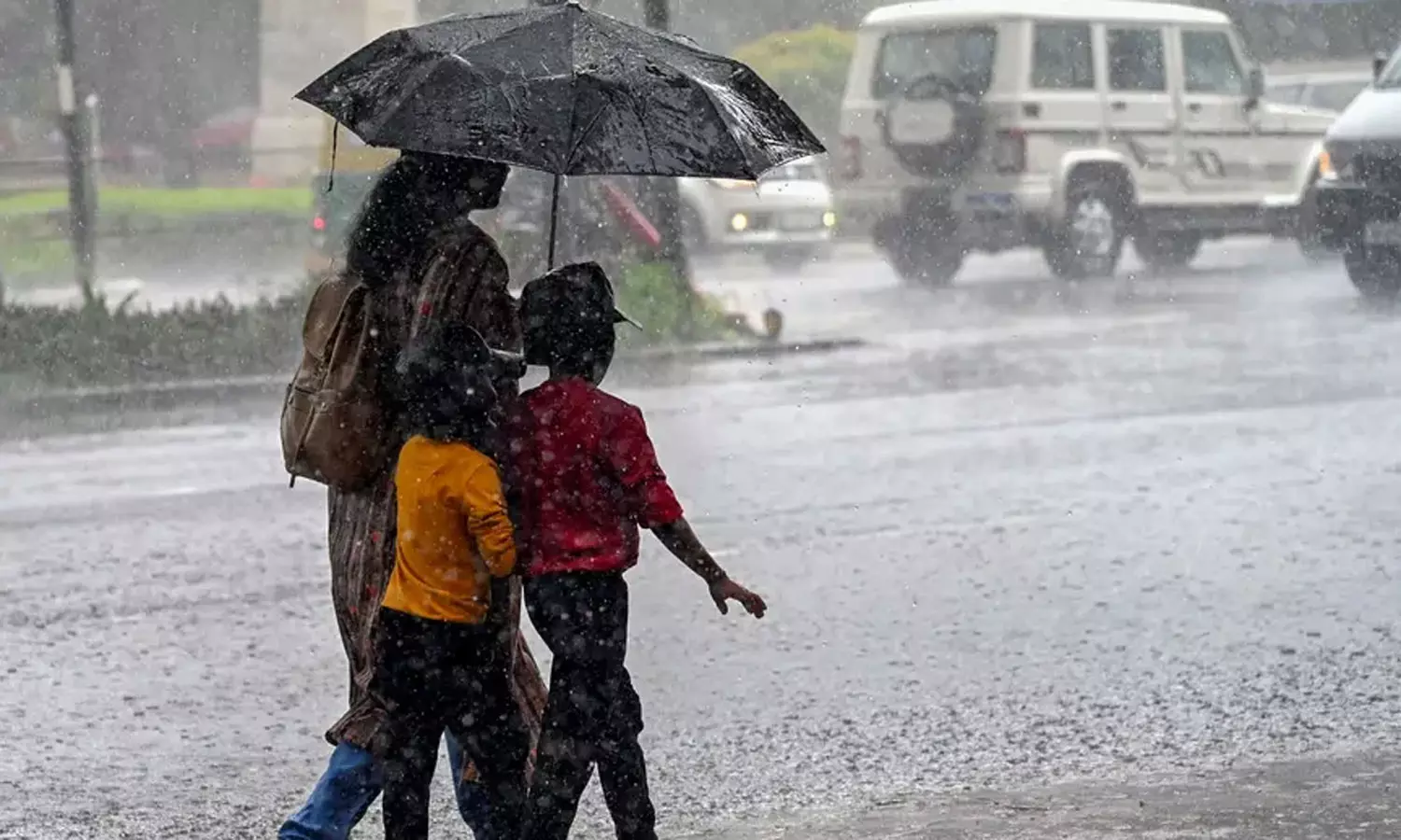 கேரளாவில் 26, 27-ந் தேதிகளில் கனமழைக்கு வாய்ப்பு- மீனவர்களுக்கு எச்சரிக்கை