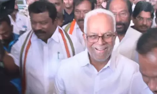 துணை ஜனாதிபதி தேர்தல்: இந்தியா கூட்டணி வேட்பாளர் சுதர்சன் ரெட்டி சென்னை வந்தார்