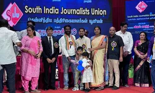 பத்திரிகை மற்றும் ஊடகத்தினரின் குழந்தைகளுக்கு சொந்த நிதியில் கல்வி உதவித் தொகை வழங்கிய விஜய் வசந்த் எம்.பி