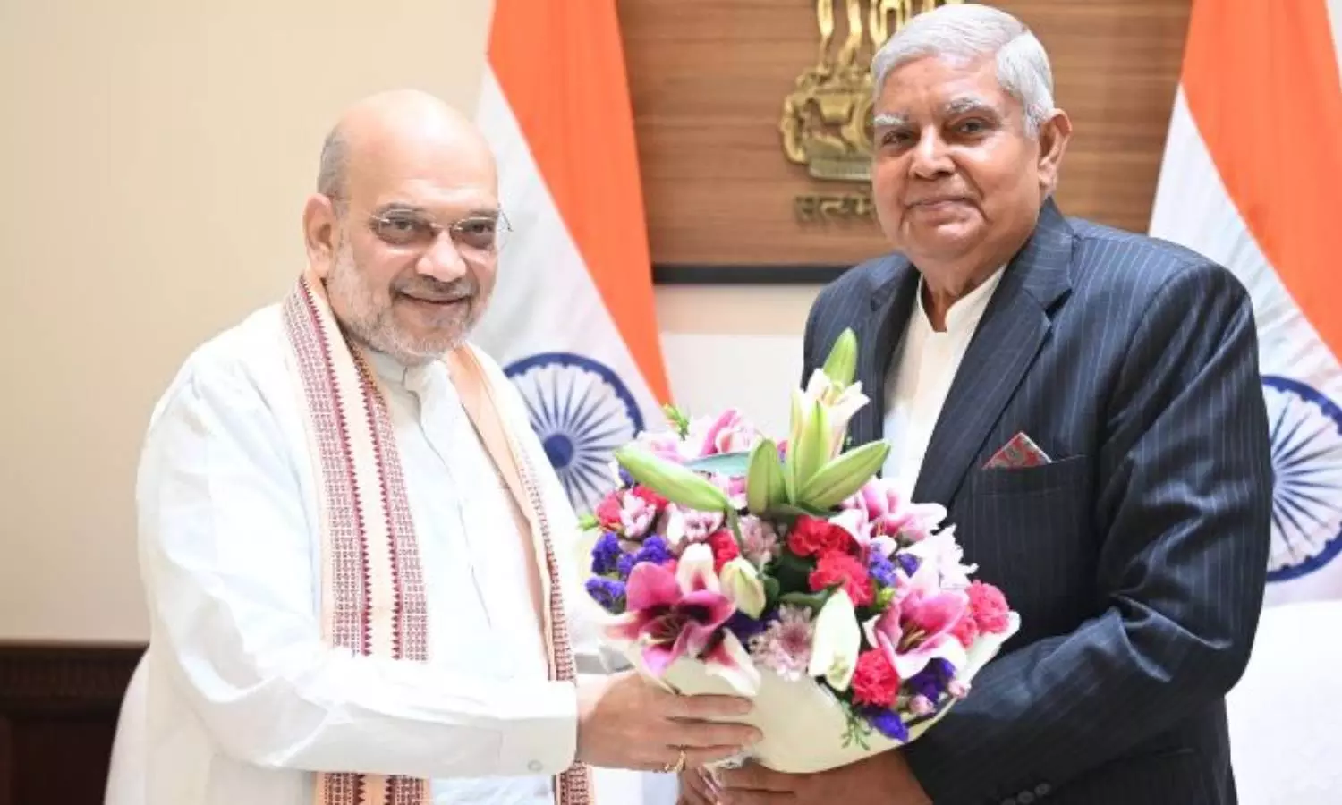 ஜெகதீப் தன்கர் வீட்டுக்காவலில் வைக்கப்பட்டுள்ளாரா? - அமித் ஷா விளக்கம் ஜெகதீப் தன்கர் வீட்டுக்காவலில் வைக்கப்பட்டுள்ளாரா? - அமித் ஷா விளக்கம்