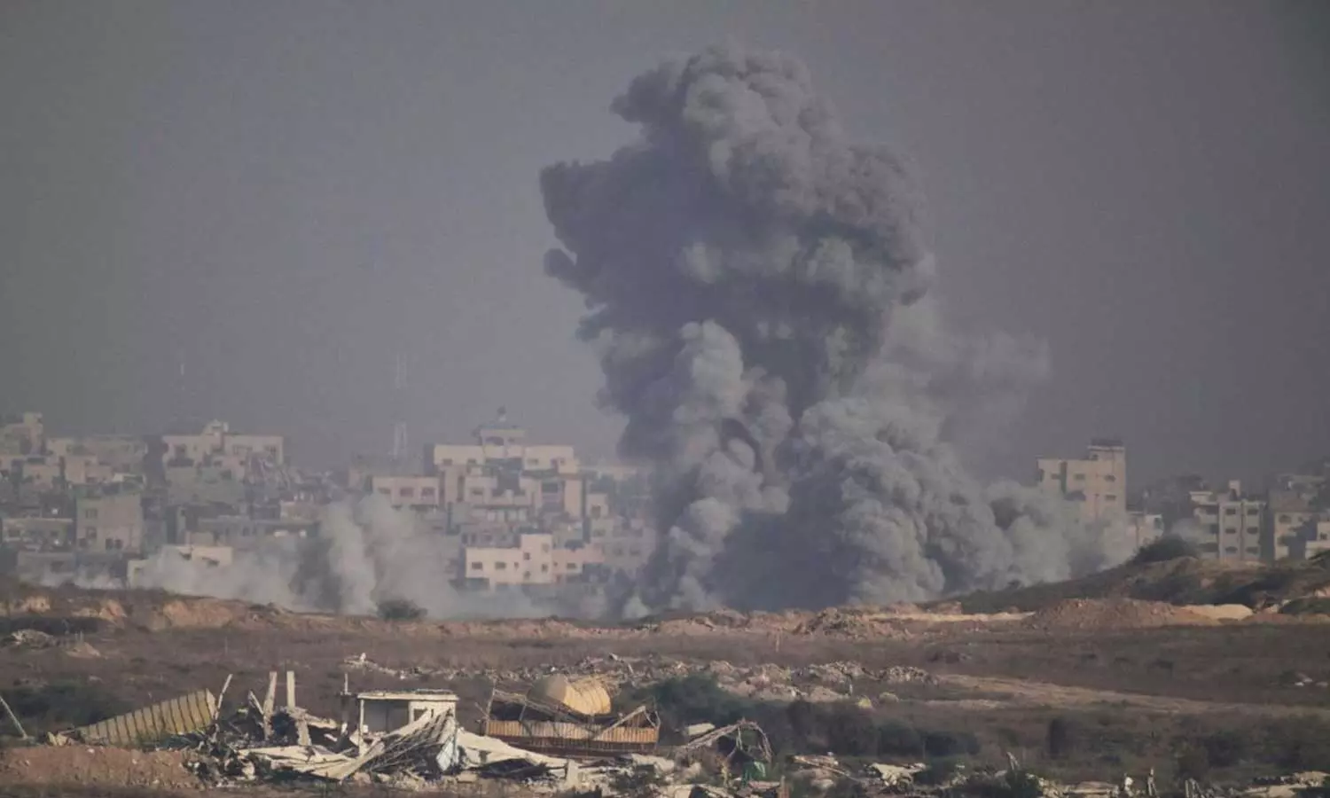 காசாவில் உள்ள மருத்துவமனை மீது இஸ்ரேல் வான்தாக்குதல்: 8 பேர் உயிரிழப்பு