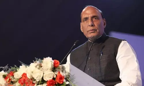 இந்திய கடற்படைக்கு 2 அதிநவீன போர்க்கப்பல்கள்: ராஜ்நாத் சிங் நாளை அர்ப்பணிக்கிறார்