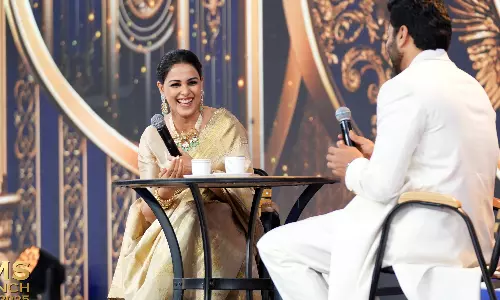 க்யூட் வீடியோ:சந்தோஷ் சுப்ரமணியம் காட்சியை ரீகிரியேட் செய்த ஜெனிலியா - ரவி மோகன்