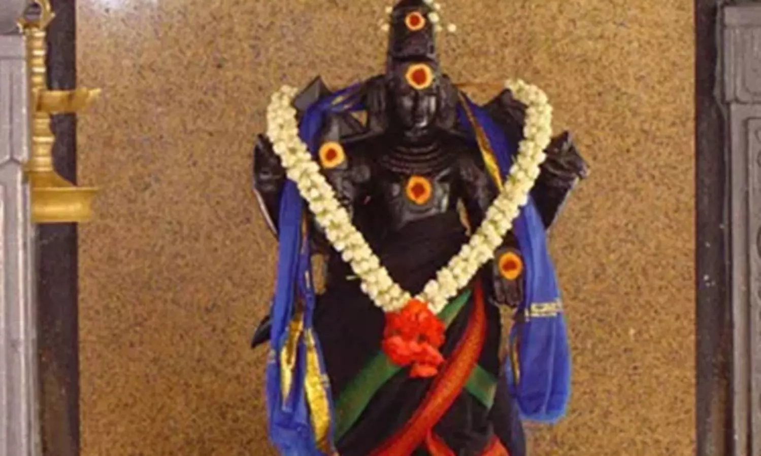 Sani Bhagavan Mantra in Tamil: சங்கடம் தீர்க்கும் சனிபகவானுக்குரிய தமிழ் மந்திரம்