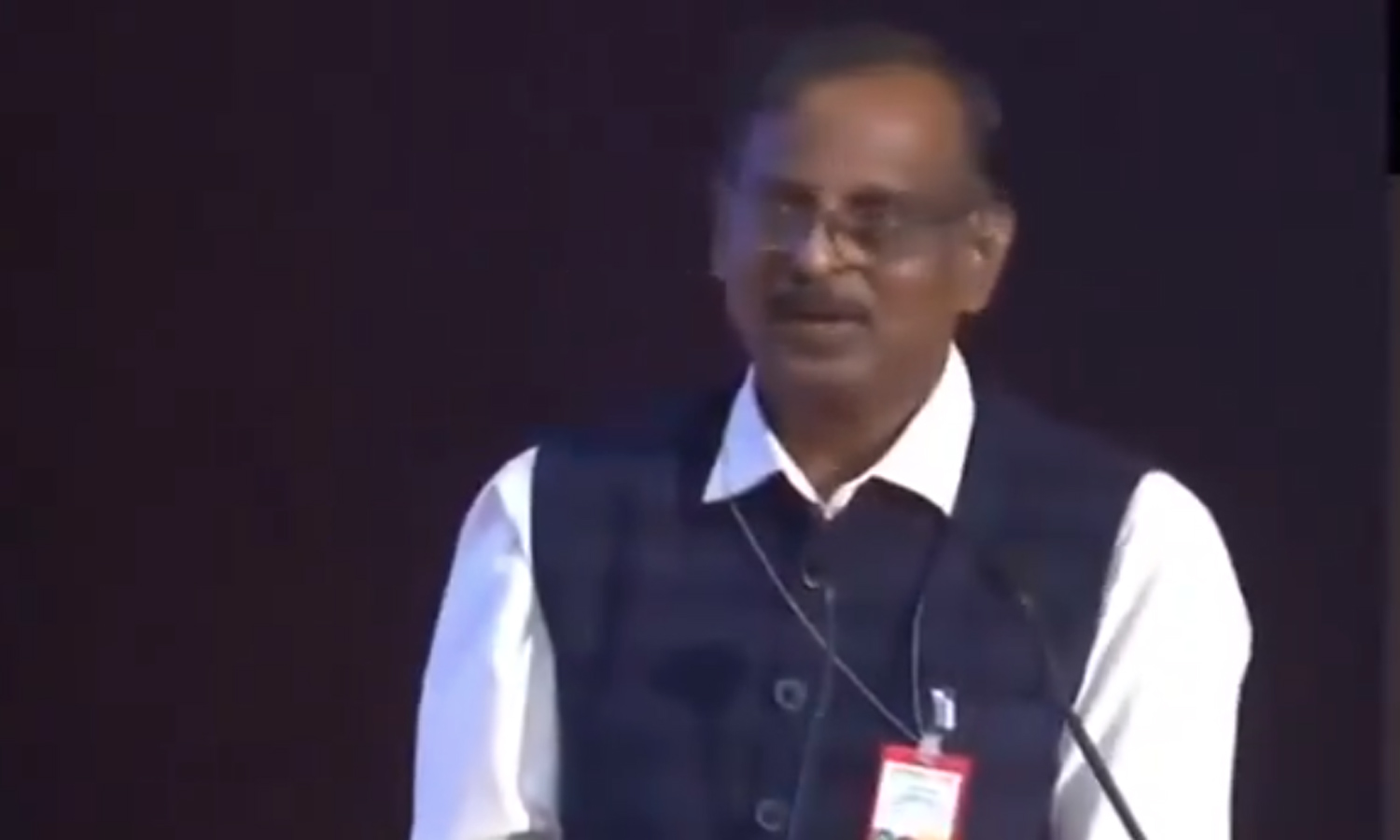 அடுத்த ஆண்டு நவம்பரில் குலசேகரப்பட்டினத்தில் இருந்து ராக்கெட் ஏவப்படும்: இஸ்ரோ தலைவர் நாராயணன்