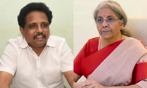 அமெரிக்கா வரிவிதிப்பு: பாதிக்கப்பட்டுள்ள தொழில்களுக்கு வராக்கடன் விதிமுறைகளை தளர்த்த வேண்டும்- சு.வெங்கடேசன்