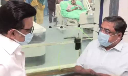 நல்லகண்ணு உடல்நலம் குறித்து டாக்டர்களிடம் கேட்டறிந்தார் முதலமைச்சர்