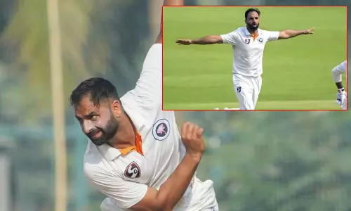 துலீப் டிராபி: 4 பந்துகளில் 4 விக்கெட் வீழ்த்திய ஜம்மு-காஷ்மீர் வீரர்..!