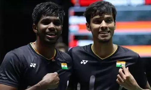 உலக பேட்மிண்டன் சாம்பியன்ஷிப்: அரையிறுதிக்கு முன்னேறியது சாத்விக்-சிராக் ஜோடி