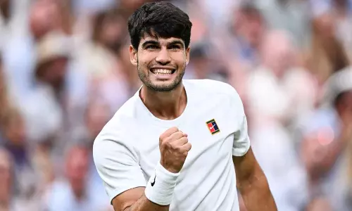 அமெரிக்க ஓபன் டென்னிஸ்: 4வது சுற்றுக்கு முன்னேறினார் அல்காரஸ்