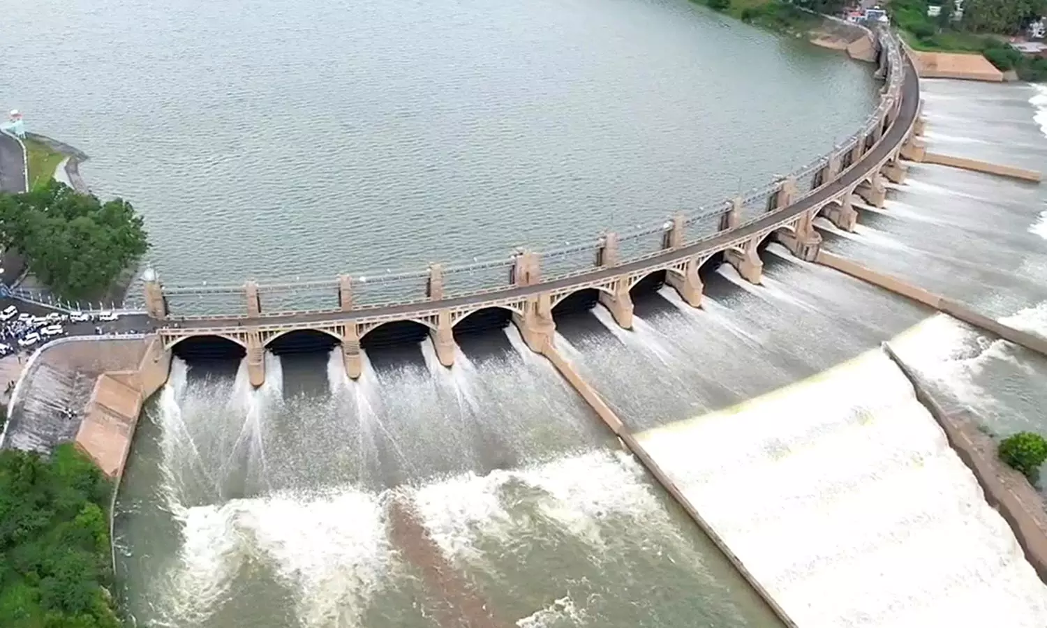 மேட்டூர் அணைக்கு நீர்வரத்து அதிகரிப்பு
