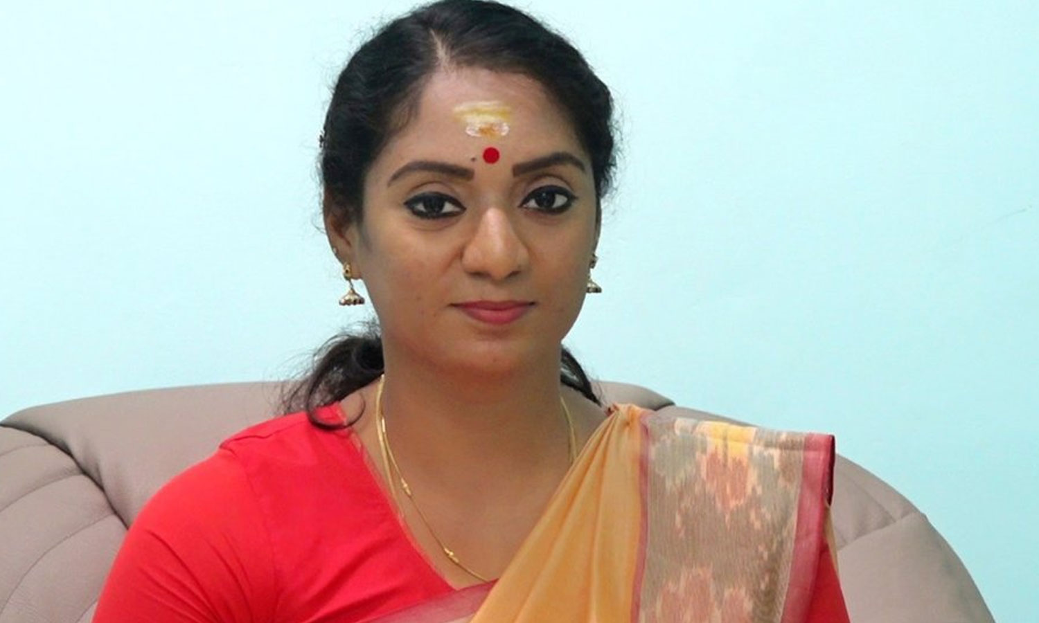 பெண் எம்.எல்.ஏ.வை 'டார்ச்சர்' செய்த அமைச்சர் யார்?- மோதலுக்கான காரணம் குறித்து பரபரப்பு தகவல்