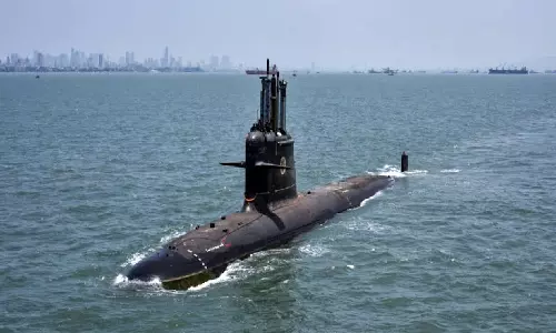 ரூ.1 லட்சம் கோடிக்கு 2 நீர்மூழ்கி கப்பல்கள் - ஒப்பந்தங்களை இறுதி செய்ய இந்தியா முடிவு