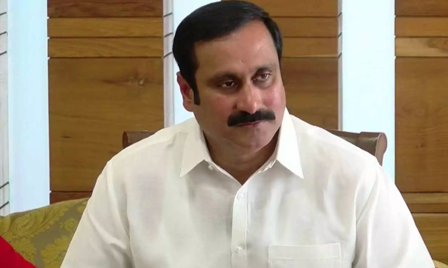 பள்ளி ஆசிரியர்களுக்கு பணிப்பாதுகாப்பு வழங்க சிறப்பு தகுதித்தேர்வு நடத்த வேண்டும்- அன்புமணி ராமதாஸ்