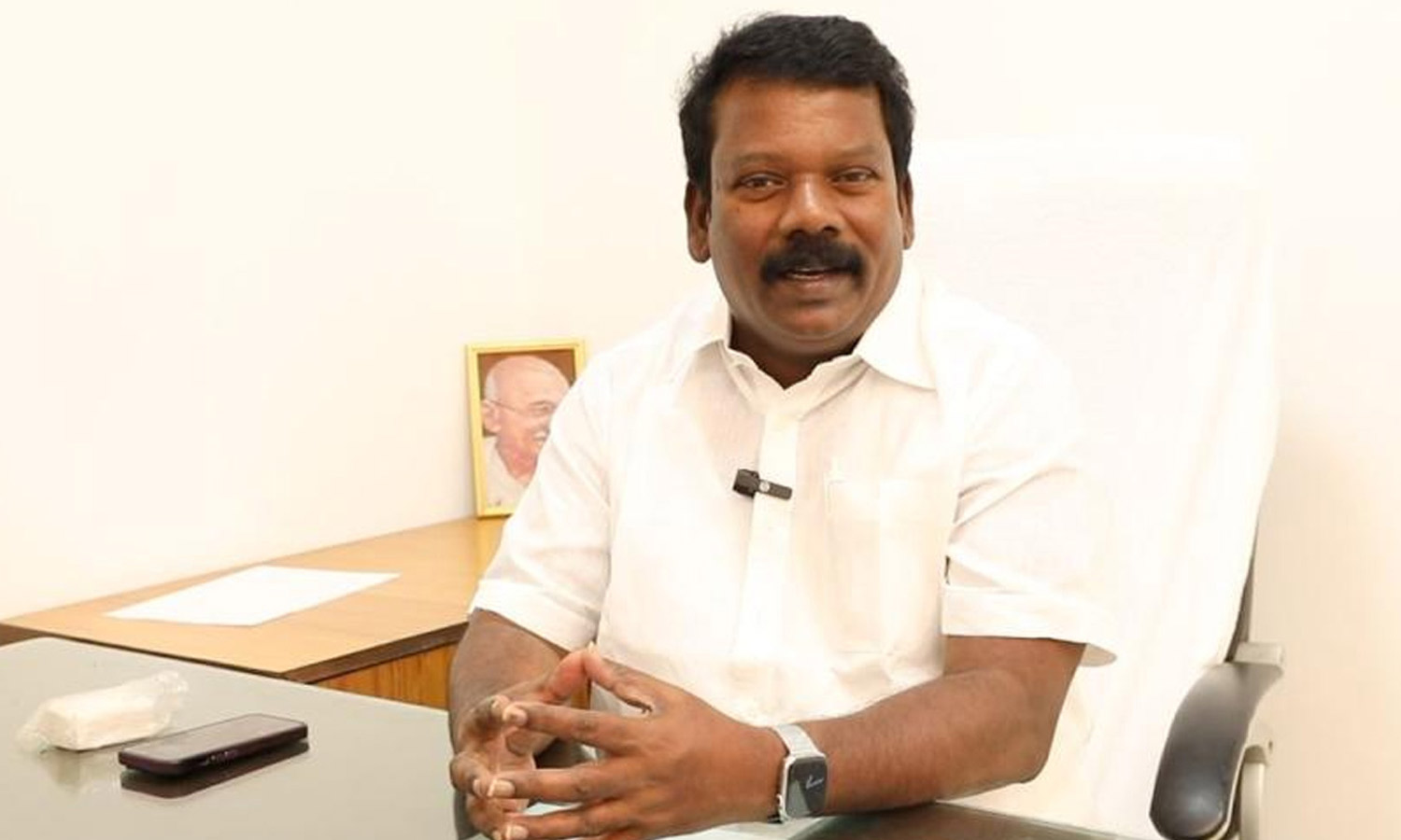 காங்கிரஸ் தலைவர்களை குறிவைக்கும் மோடி அரசு: செல்வப்பெருந்தகை தாக்கு