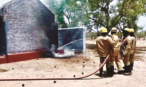 சாத்தூர் அருகே பட்டாசு தொழிற்சாலையில் திடீர் தீ விபத்து