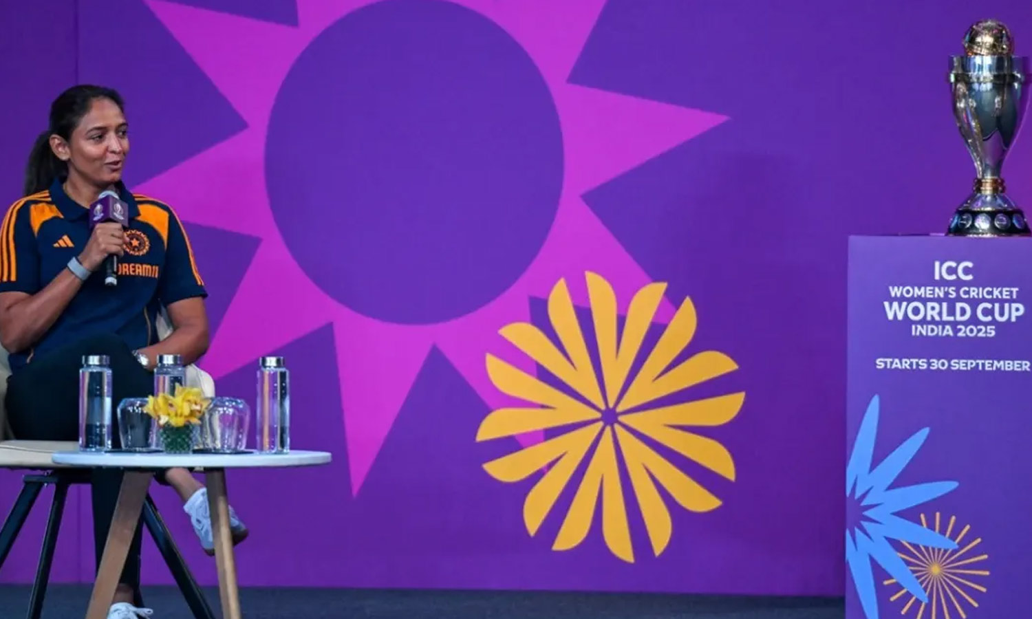 மகளிர் உலகக் கோப்பை கிரிக்கெட்: டிக்கெட் விலை இவ்வளவு கம்மியா?