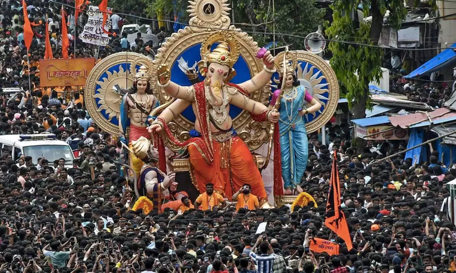 34 மனித வெடிகுண்டுகள் தயார்  - விநாயகர் ஊர்வலத்தில் மக்களை கொல்ல சதி?.. மும்பையில் பரபரப்பு