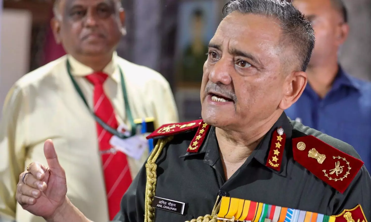 இந்தியாவின் முன் இருக்கும் 6 முக்கிய சவால்கள் - பட்டியலிட்ட முப்படைத் தலைமை தளபதி அனில் சவுகான்