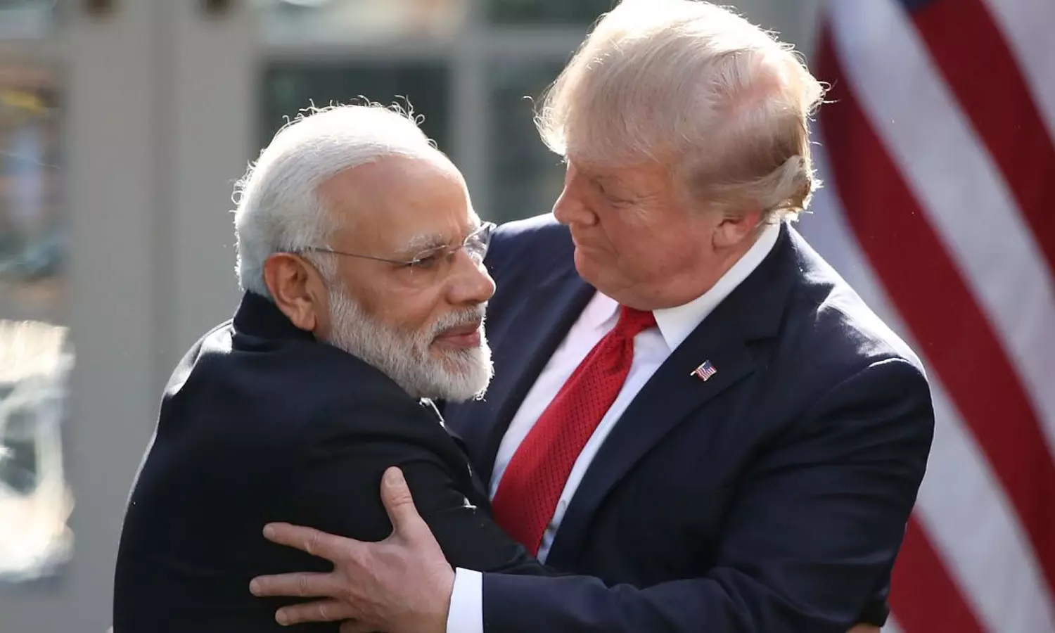 மோடி எப்போதும் எனக்கு நண்பர்தான்: டிரம்ப் திடீர் பல்டி மோடி எப்போதும் எனக்கு நண்பர்தான்: டிரம்ப் திடீர் பல்டி