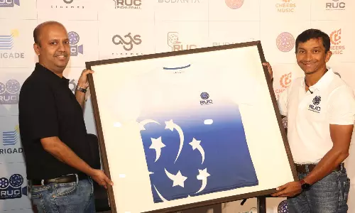 சென்னையில் ஸ்போர்ட்ஸ் ஃபிலில் பெஸ்டிவலை தொடங்கி வைத்த F1 சாம்பியன் நரேன் கார்த்திகேயன்