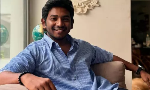 24 வயதில் இயக்குநர் அவதாரம் எடுக்கும் கென் கருணாஸ்- வெளியான தகவல்